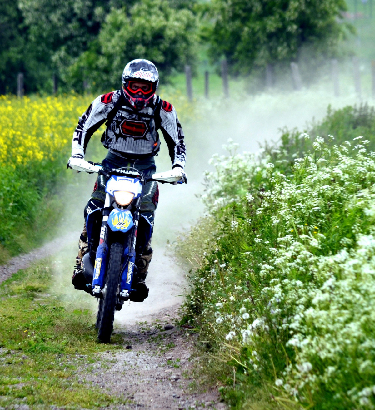 motorcyclist cross man person sports motorbike extreme helmet 1245332