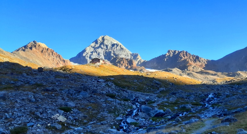 Il CAI e le aree protetteb